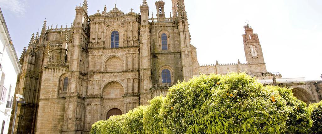 Apartamento Rincon Del Salvador 2 Plasencia Luaran gambar