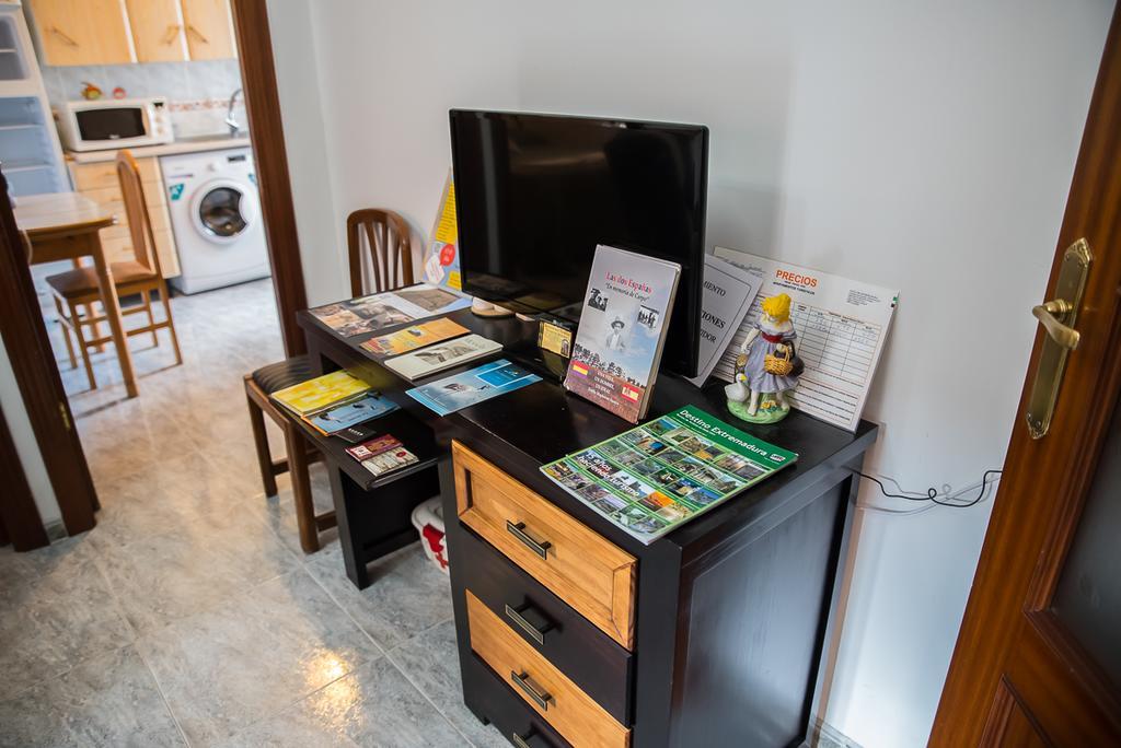 Apartamento Rincon Del Salvador 2 Plasencia Luaran gambar