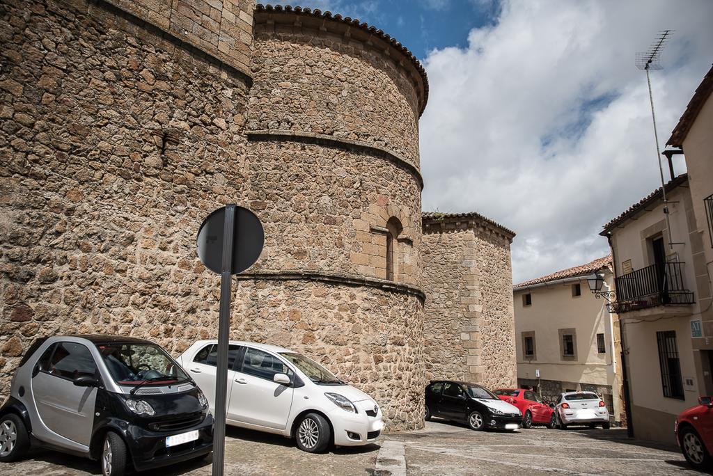 Apartamento Rincon Del Salvador 2 Plasencia Luaran gambar