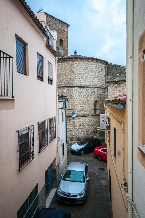 Apartamento Rincon Del Salvador 2 Plasencia Luaran gambar