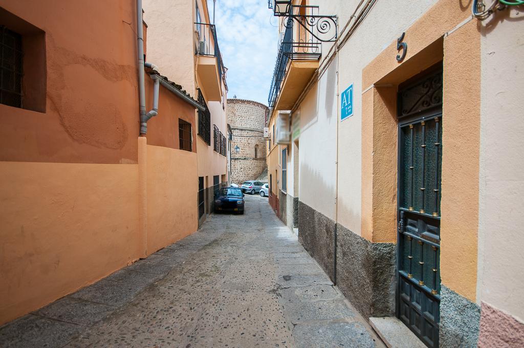 Apartamento Rincon Del Salvador 2 Plasencia Luaran gambar